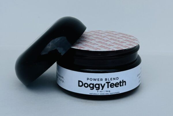 Picture of sealed DoggyTeeth dog toothpaste